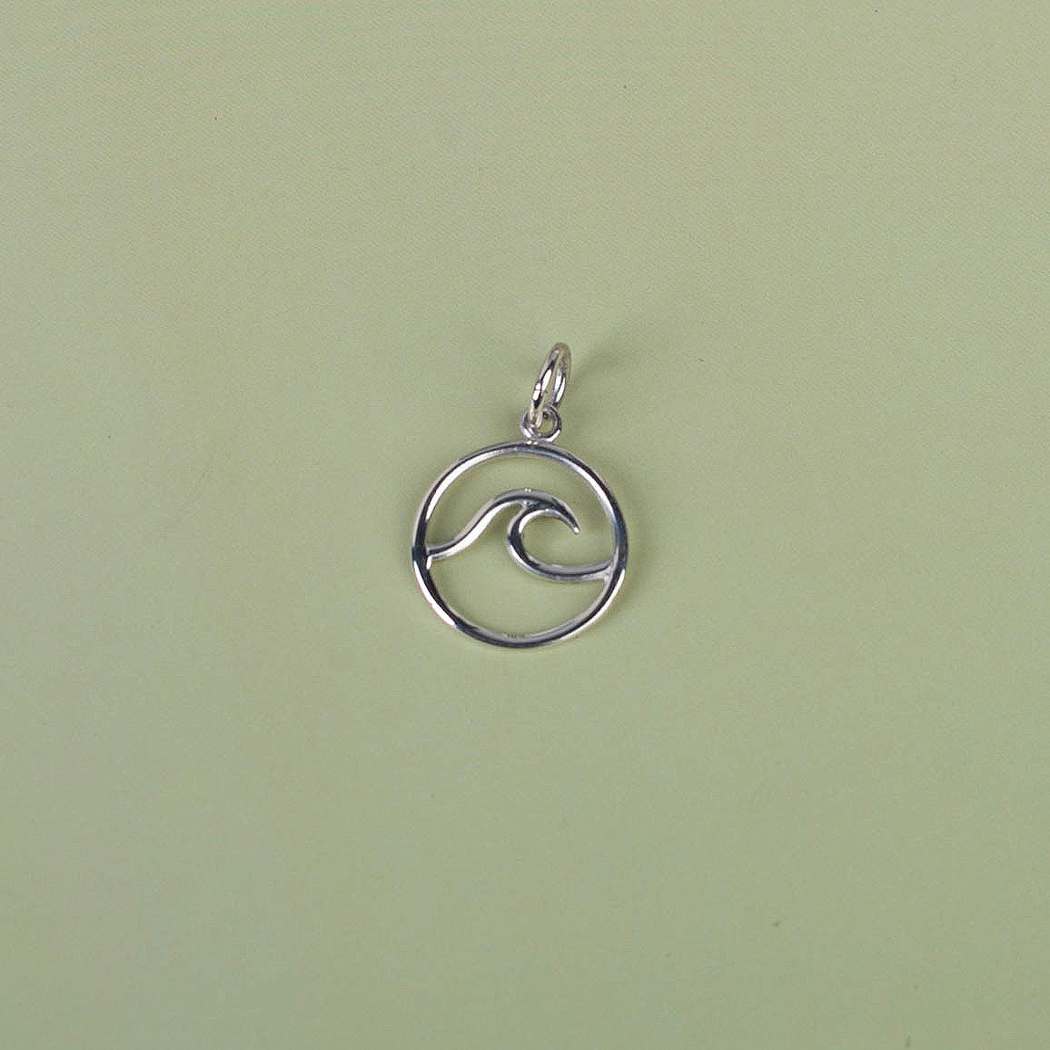 Wave Pendent